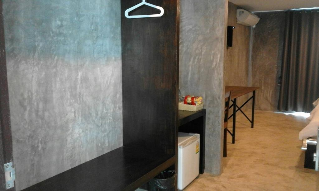 Moon Loft होटल Phrae